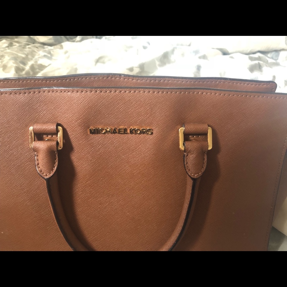 Michael Kors selma saffiano leather bag in luggage